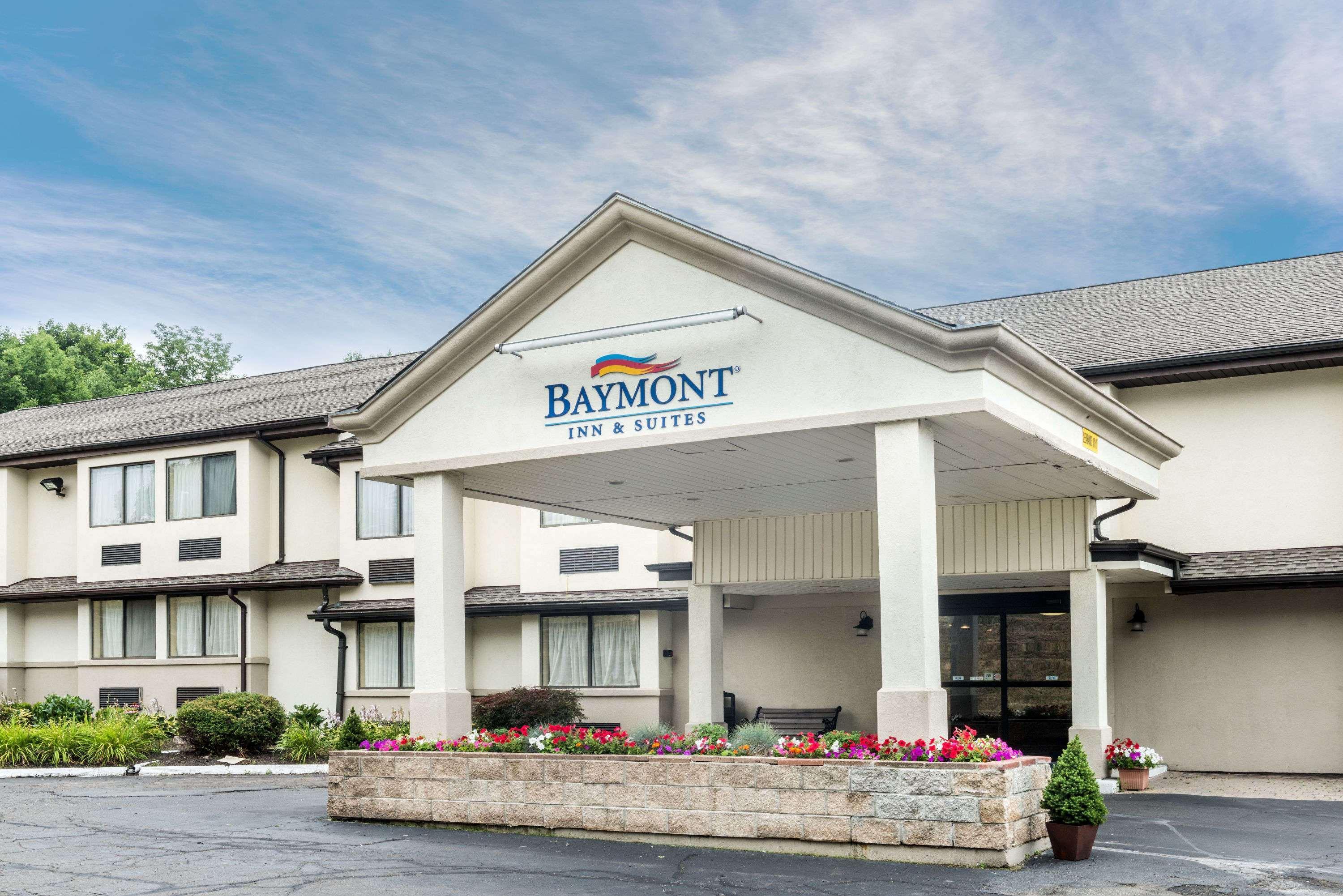 Hotel Baymont By Wyndham Branford/New Haven Exterior foto
